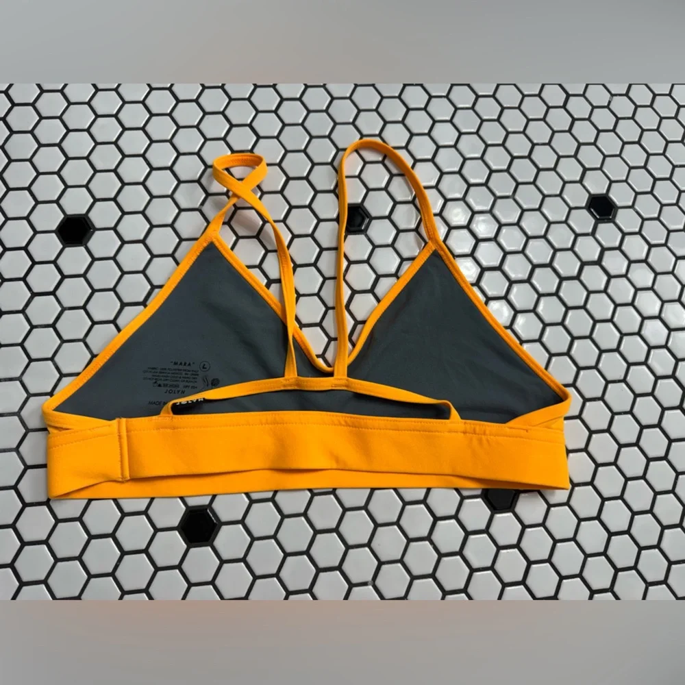 Jolyn Mara swim bikini top size large - Picture 3 of 4